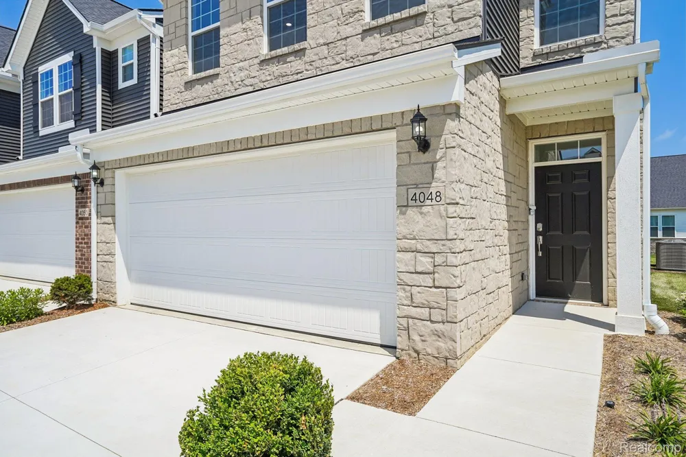 4048 Nottingham Circle Independence Charter Township, MI 48346