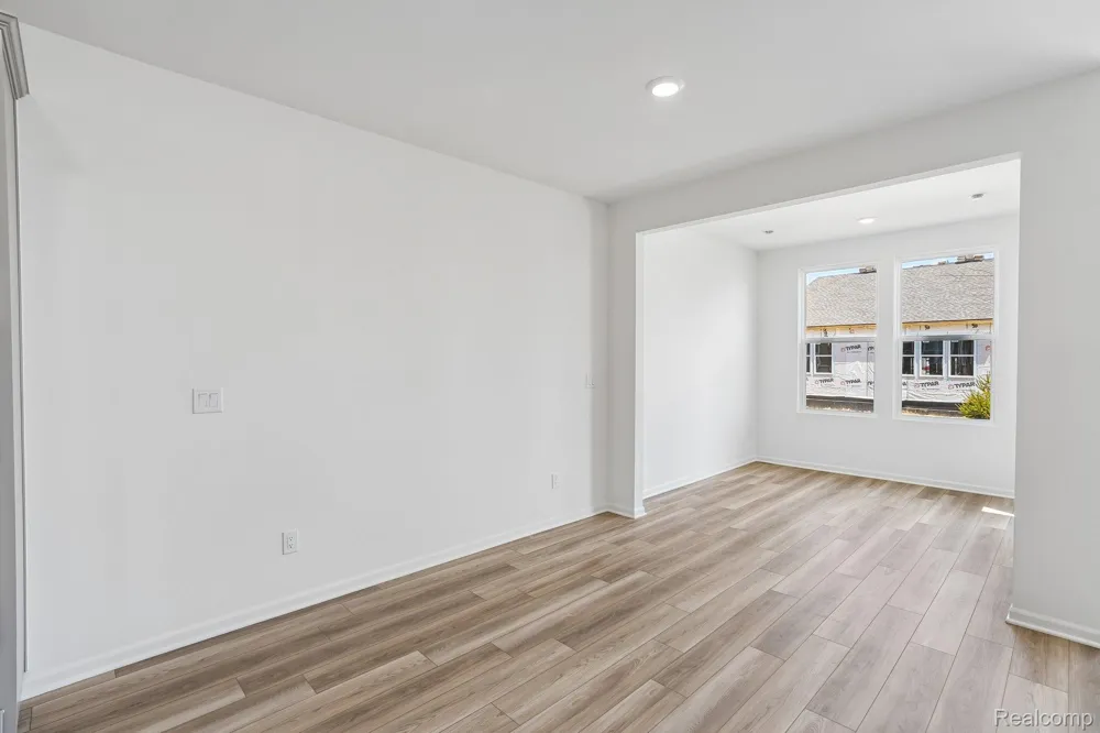 4048 Nottingham Circle Independence Charter Township, MI 48346