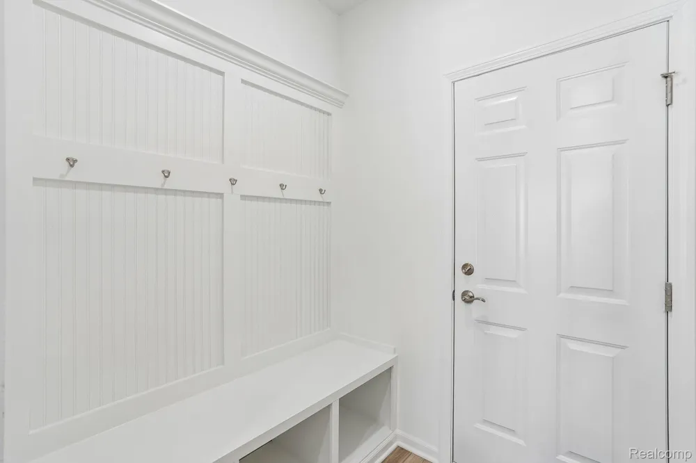 4048 Nottingham Circle Independence Charter Township, MI 48346