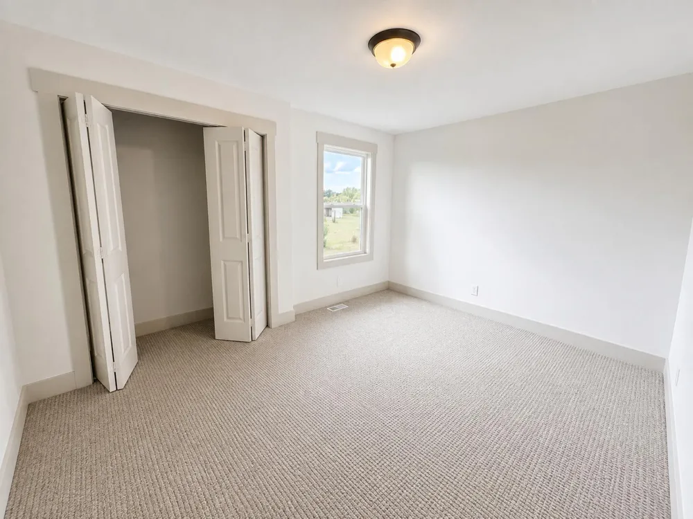 8305 Eagle Peak Drive Georgetown Charter Township, MI 49428