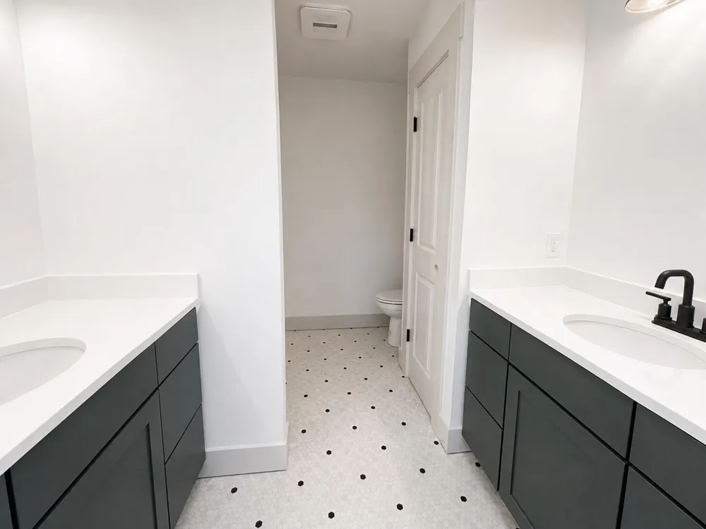 8305 Eagle Peak Drive Georgetown Charter Township, MI 49428