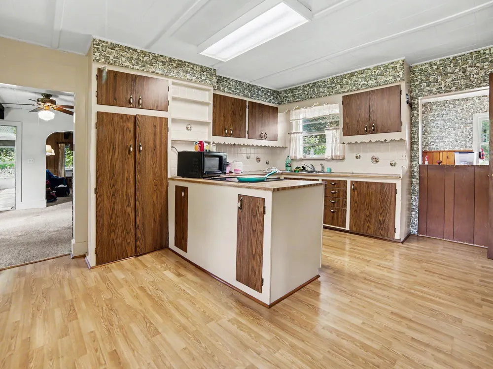 312 Bear Lake Road Laketon Township, MI 49445