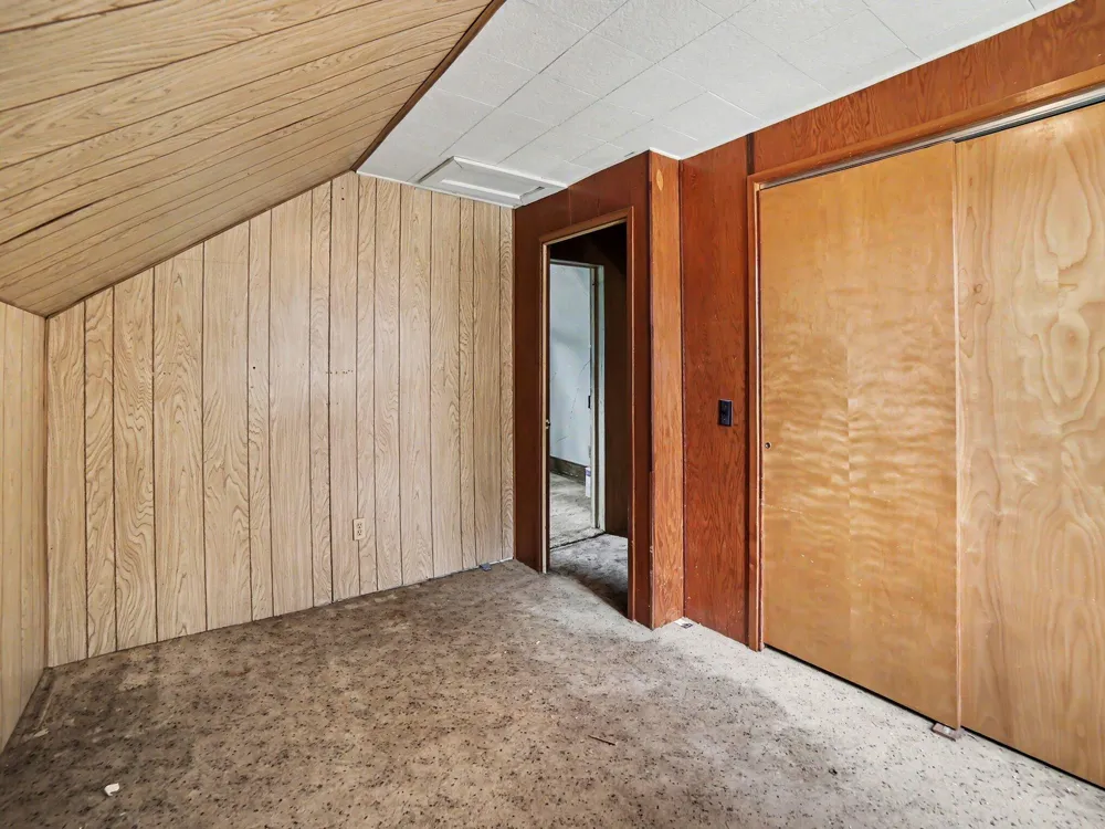 312 Bear Lake Road Laketon Township, MI 49445