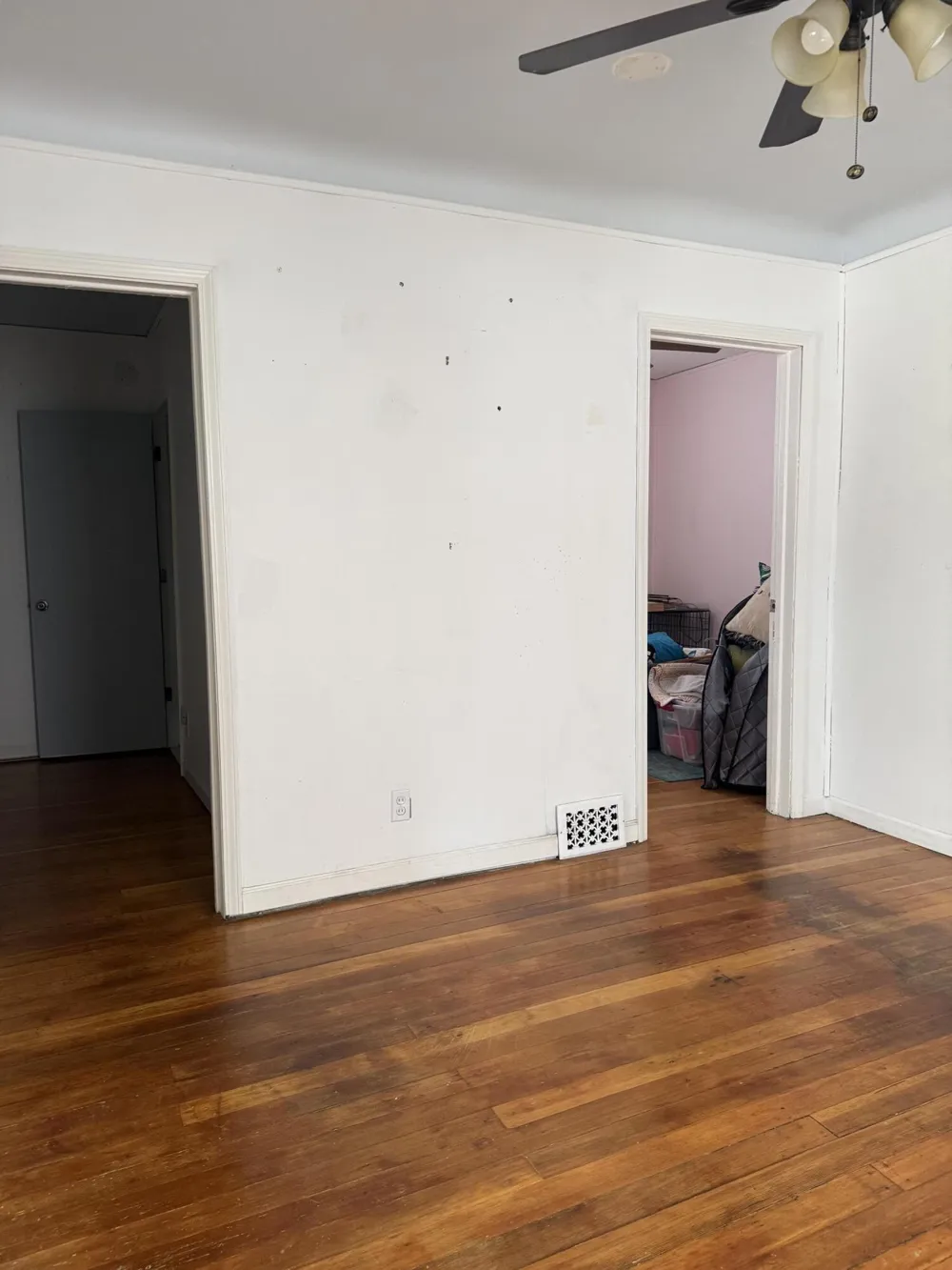 11690 Gallagher Street Hamtramck City, MI 48212