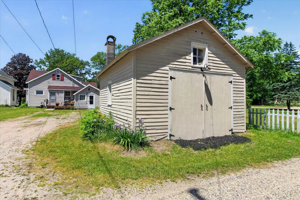 820 Rose Avenue Big Rapids City, MI 49307