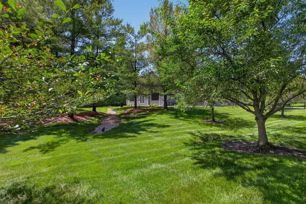 864 W Barrington Circle Summit Township, MI 49203