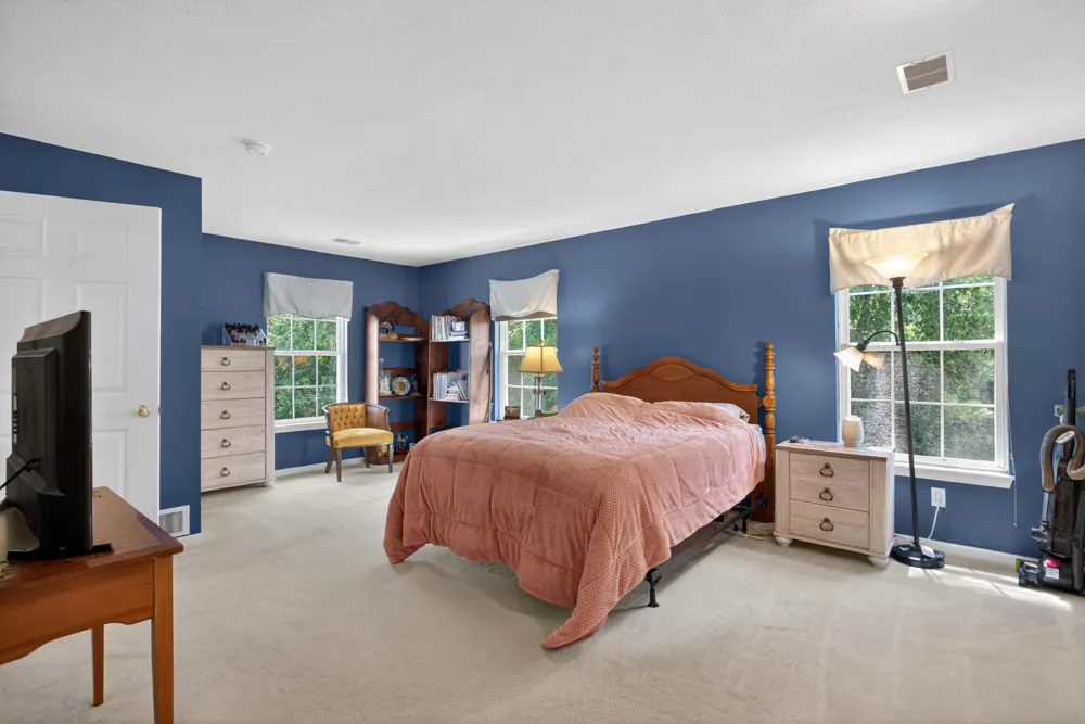 864 W Barrington Circle Summit Township, MI 49203