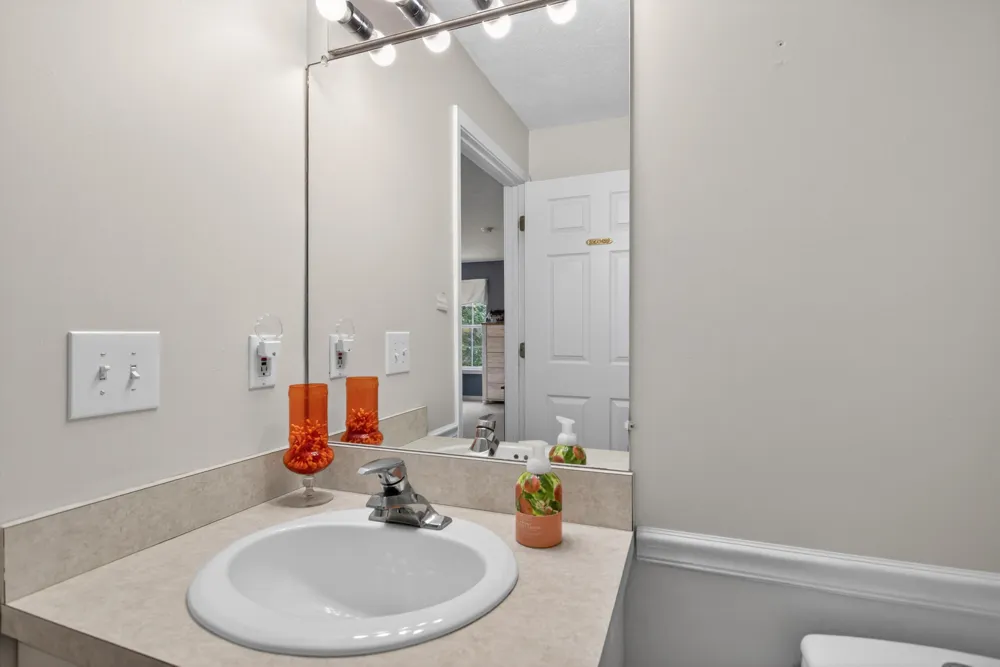 864 W Barrington Circle Summit Township, MI 49203