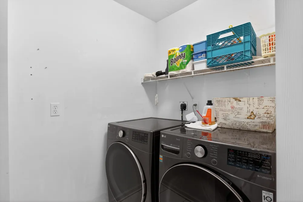 864 W Barrington Circle Summit Township, MI 49203
