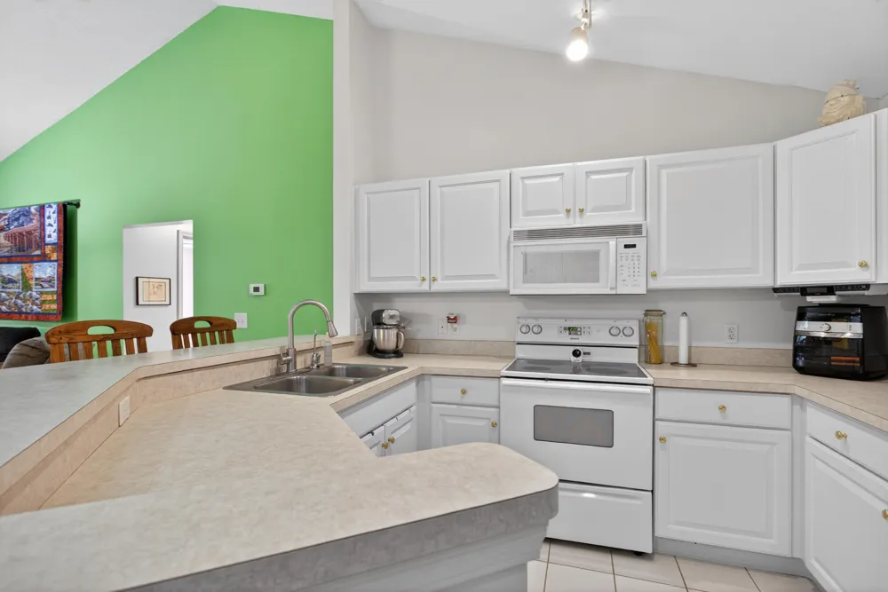 864 W Barrington Circle Summit Township, MI 49203