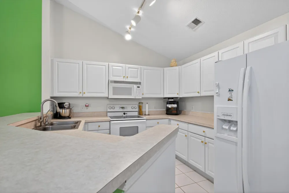 864 W Barrington Circle Summit Township, MI 49203