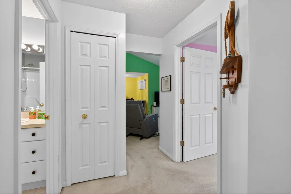 864 W Barrington Circle Summit Township, MI 49203