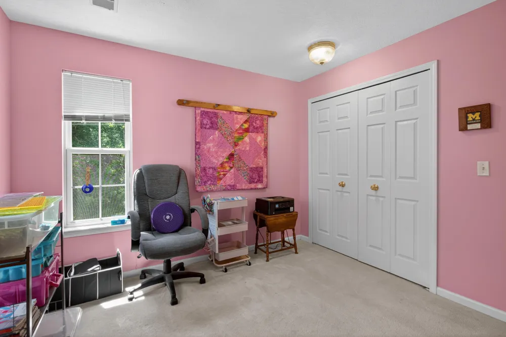 864 W Barrington Circle Summit Township, MI 49203