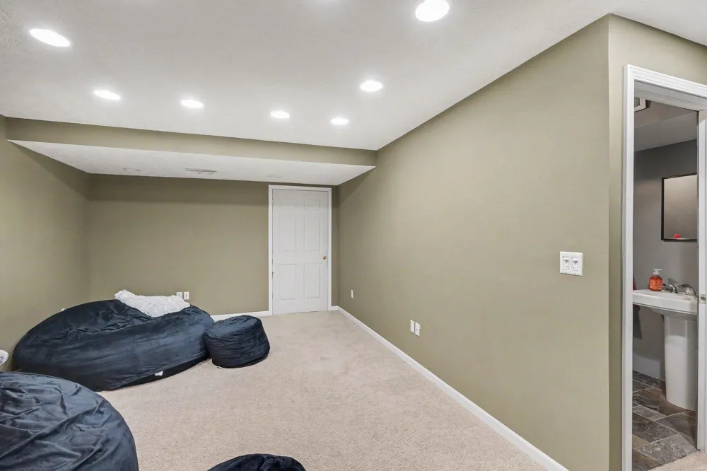 6630 Cannon Farms Drive NE Cannon Township, MI 49341