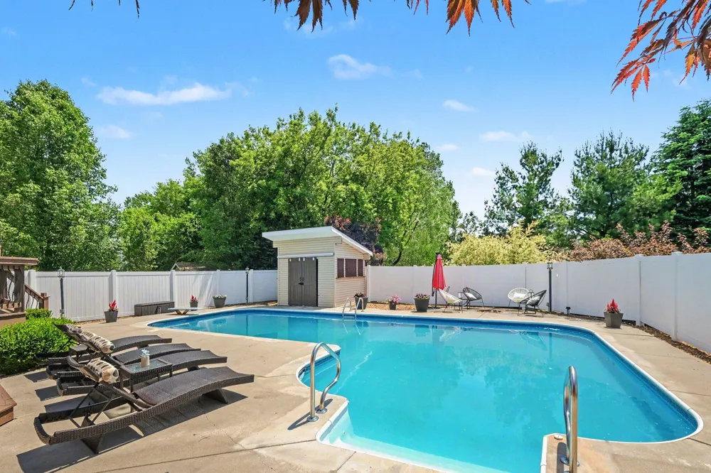 6630 Cannon Farms Drive NE Cannon Township, MI 49341