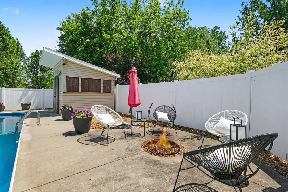 6630 Cannon Farms Drive NE Cannon Township, MI 49341
