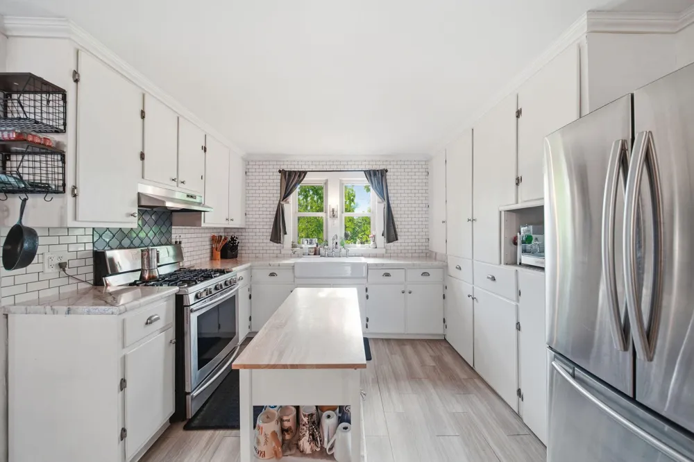 11242 Devereaux Road Parma Township, MI 49269