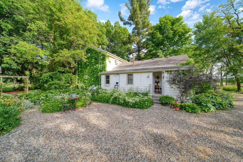 11242 Devereaux Road Parma Township, MI 49269