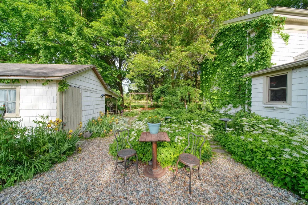 11242 Devereaux Road Parma Township, MI 49269