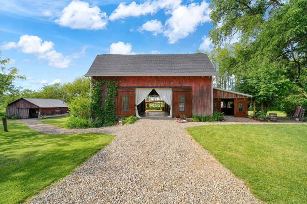 11242 Devereaux Road Parma Township, MI 49269