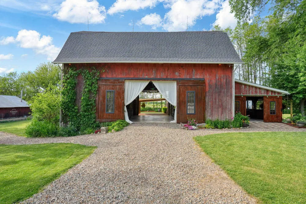 11242 Devereaux Road Parma Township, MI 49269