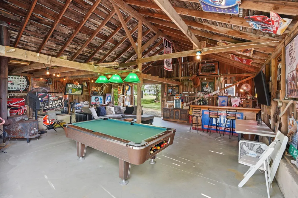 11242 Devereaux Road Parma Township, MI 49269