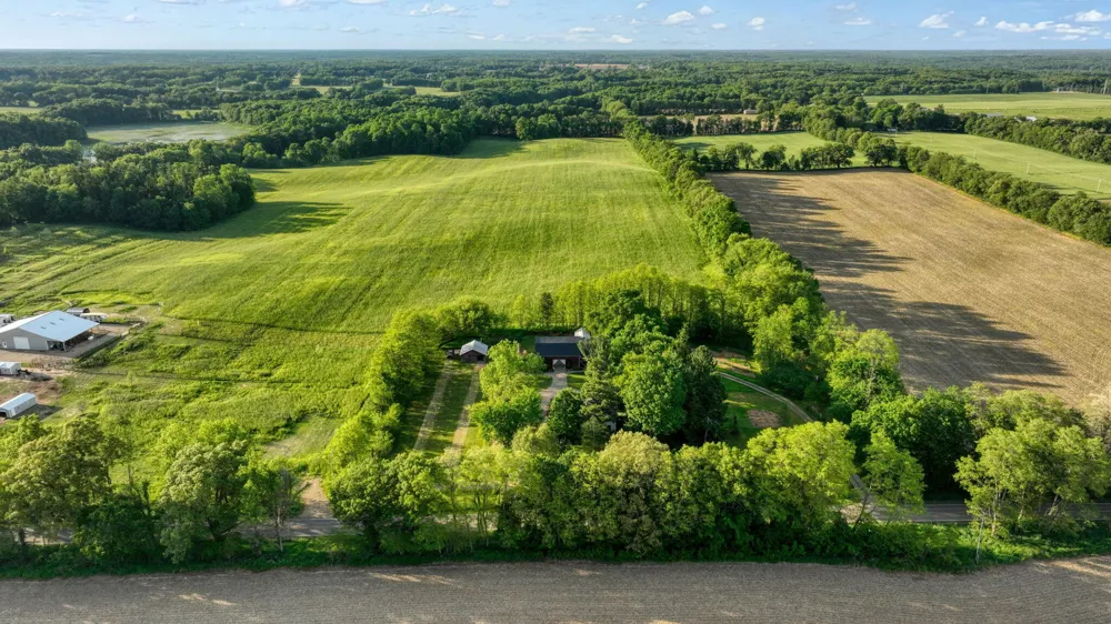 11242 Devereaux Road Parma Township, MI 49269
