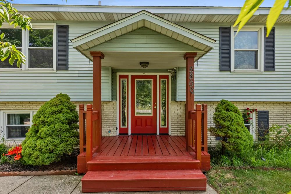 5800 Eastern Avenue SE Kentwood City, MI 49508