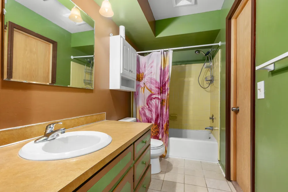 5800 Eastern Avenue SE Kentwood City, MI 49508