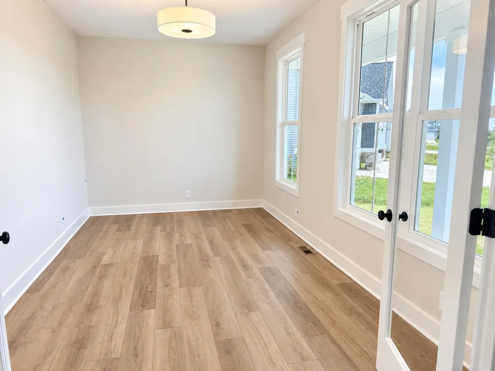 3375 Eagle Peak Drive Georgetown Charter Township, MI 49428
