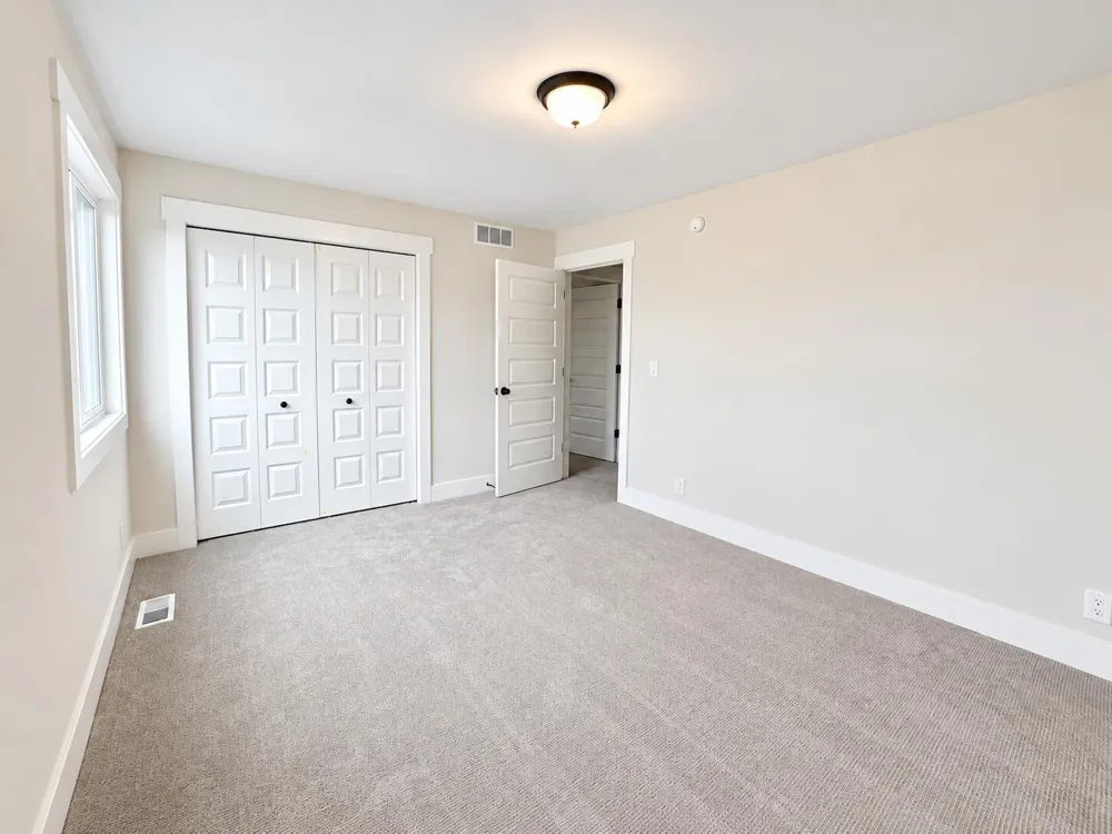 3375 Eagle Peak Drive Georgetown Charter Township, MI 49428