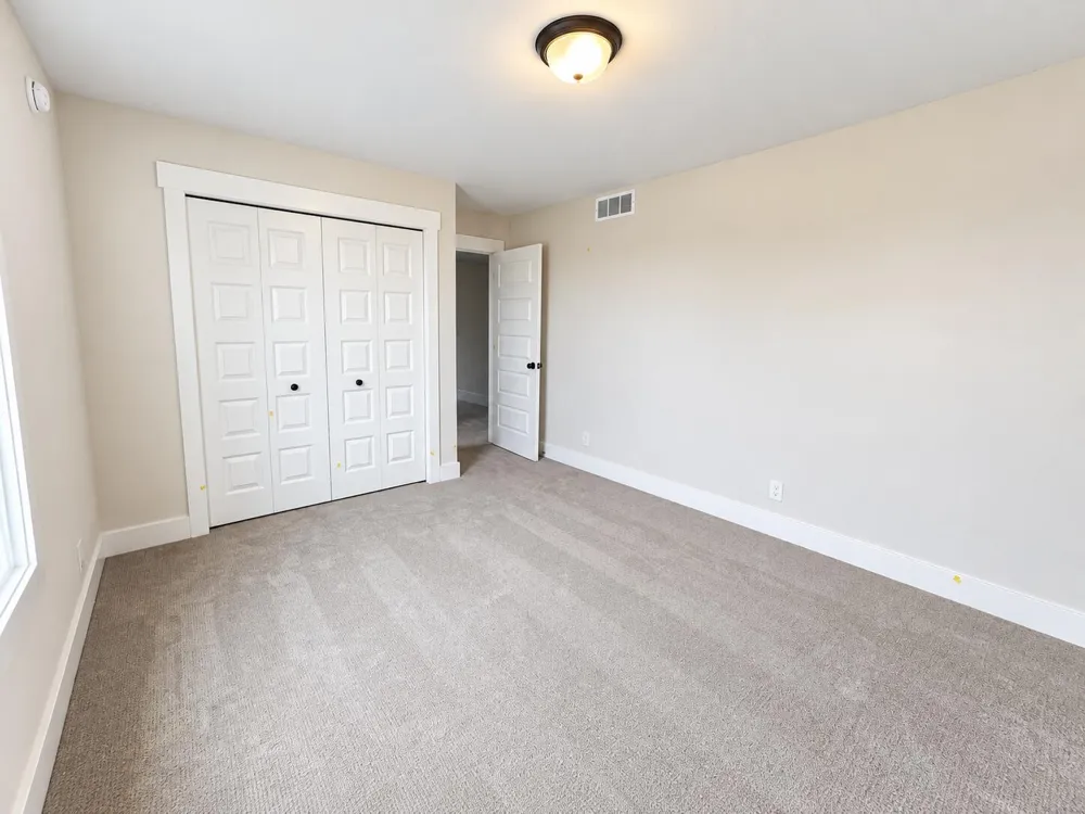 3375 Eagle Peak Drive Georgetown Charter Township, MI 49428