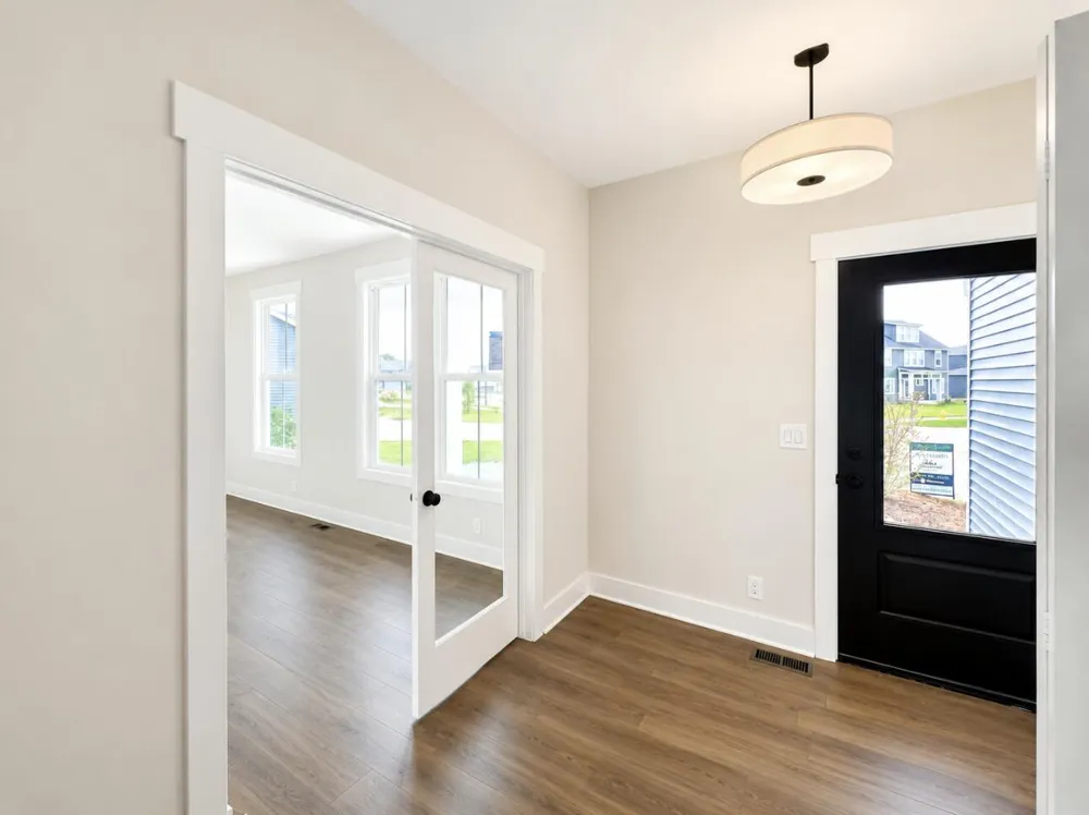 3375 Eagle Peak Drive Georgetown Charter Township, MI 49428