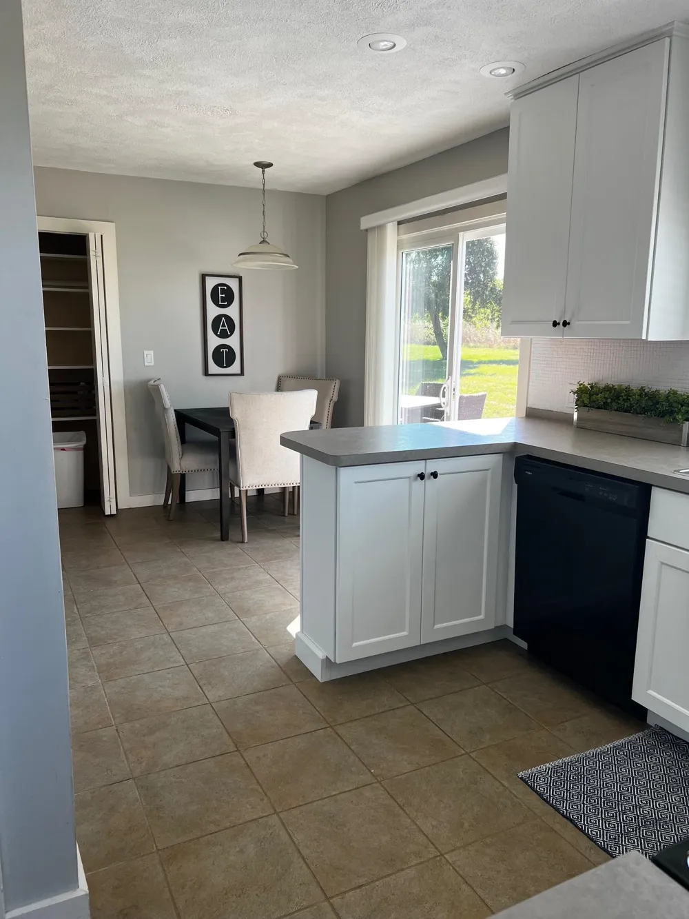 9741 Bates Acme Township, MI 49690