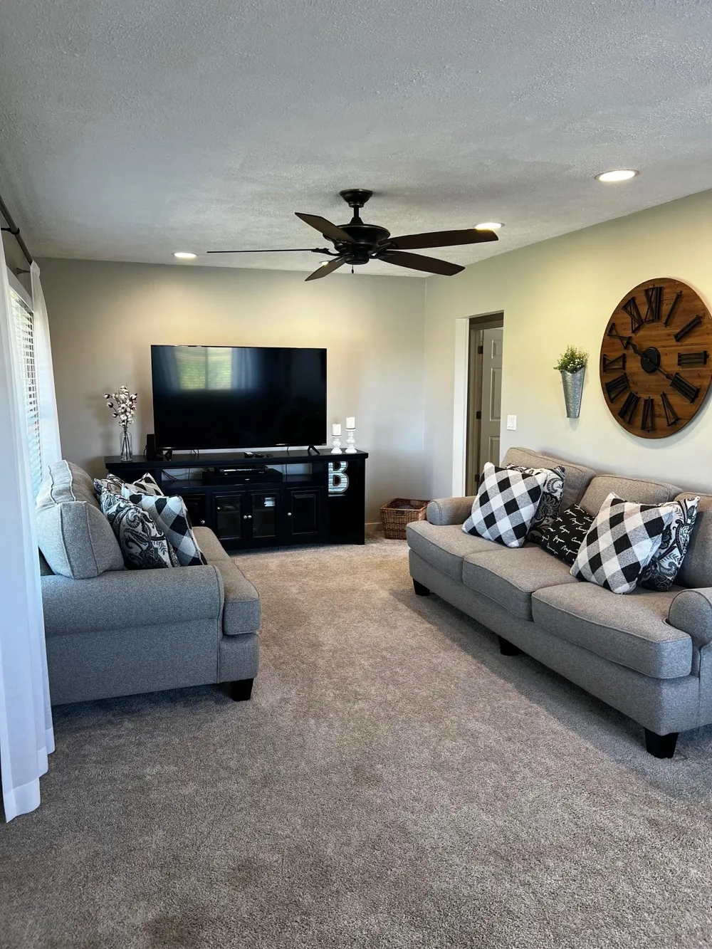 9741 Bates Acme Township, MI 49690