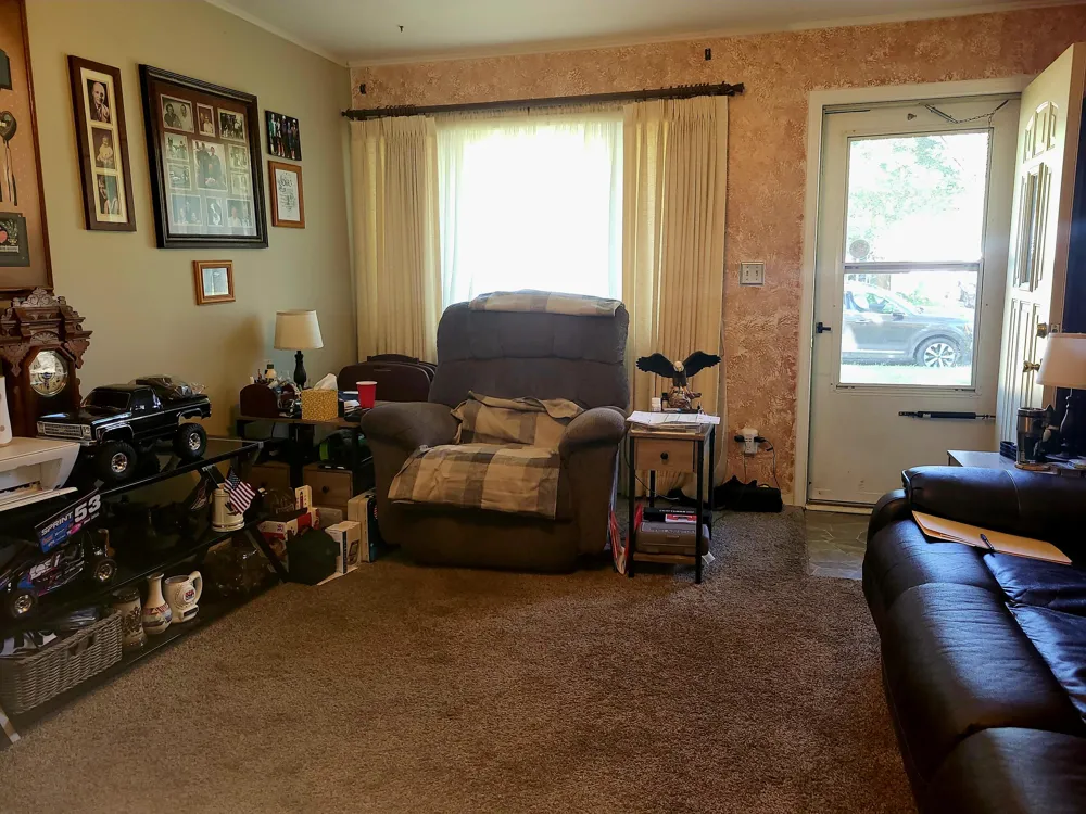 5741 Roanoke Street Portage City, MI 49024