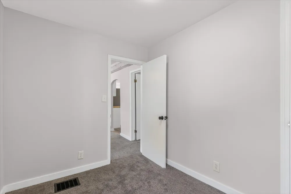 2473 Longstreet Avenue SW Wyoming City, MI 49509