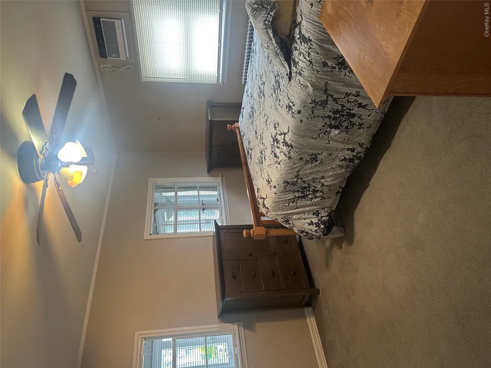 22 Alice Street Merrick, NY 11566