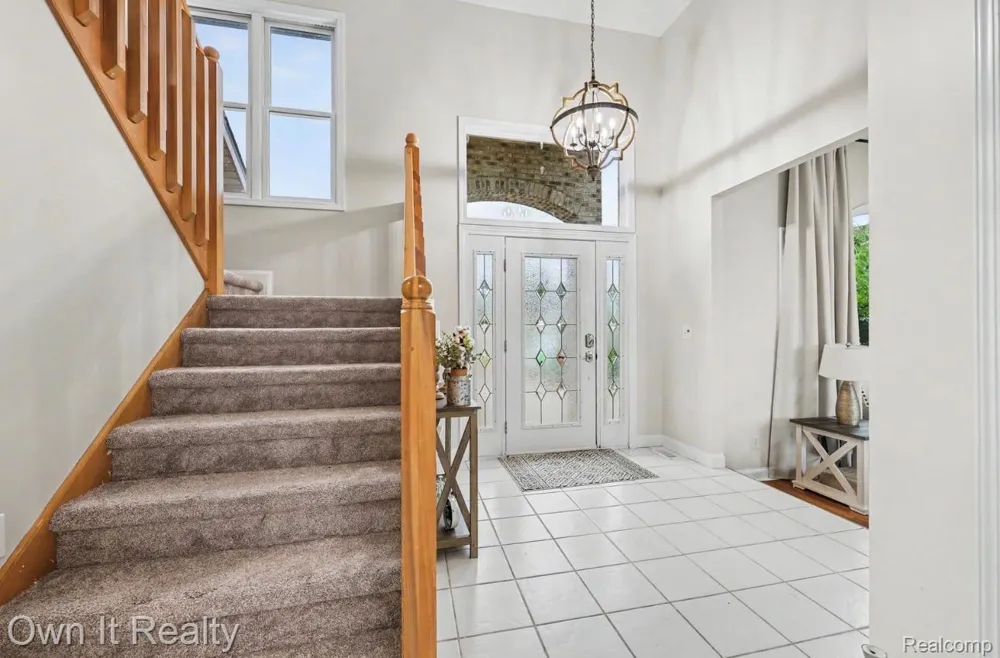 8609 Odowling Franklin Township, MI 49265