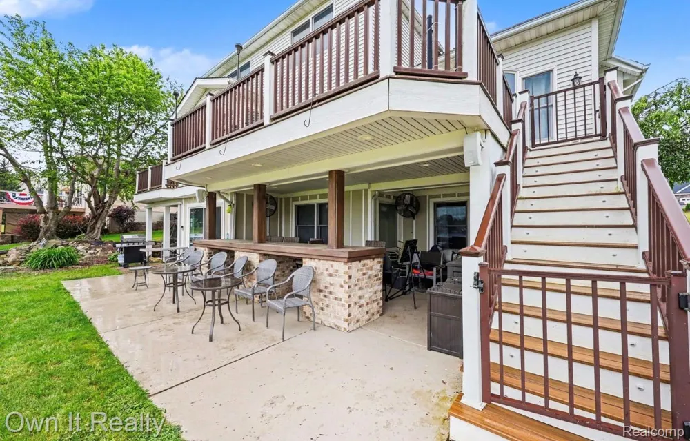 8609 Odowling Franklin Township, MI 49265