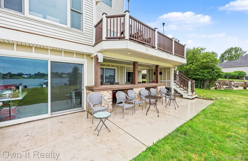 8609 Odowling Franklin Township, MI 49265