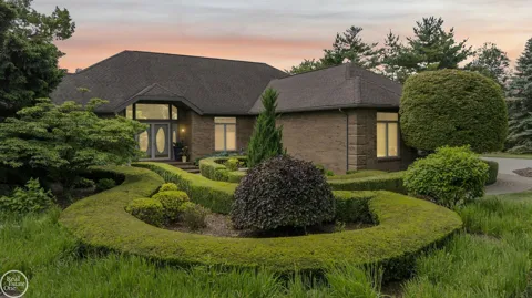 6718 Pond Drive