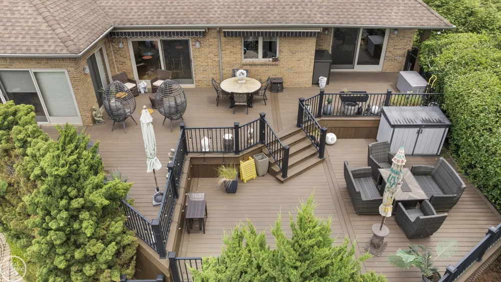 6718 Pond Drive Washington Township, MI 48094