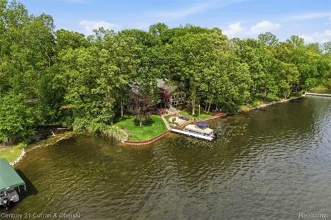 4233 Blain Island Road