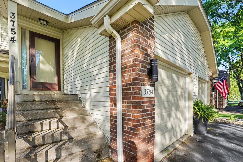 3754 Tartan Circle Portage City, MI 49024