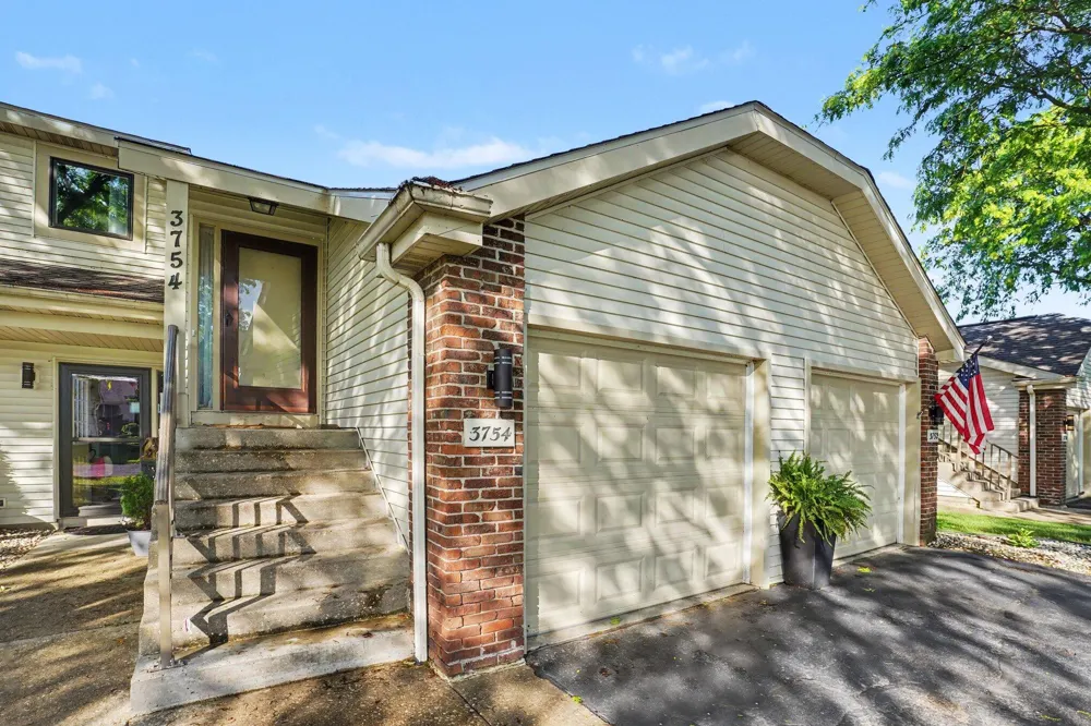 3754 Tartan Circle Portage City, MI 49024