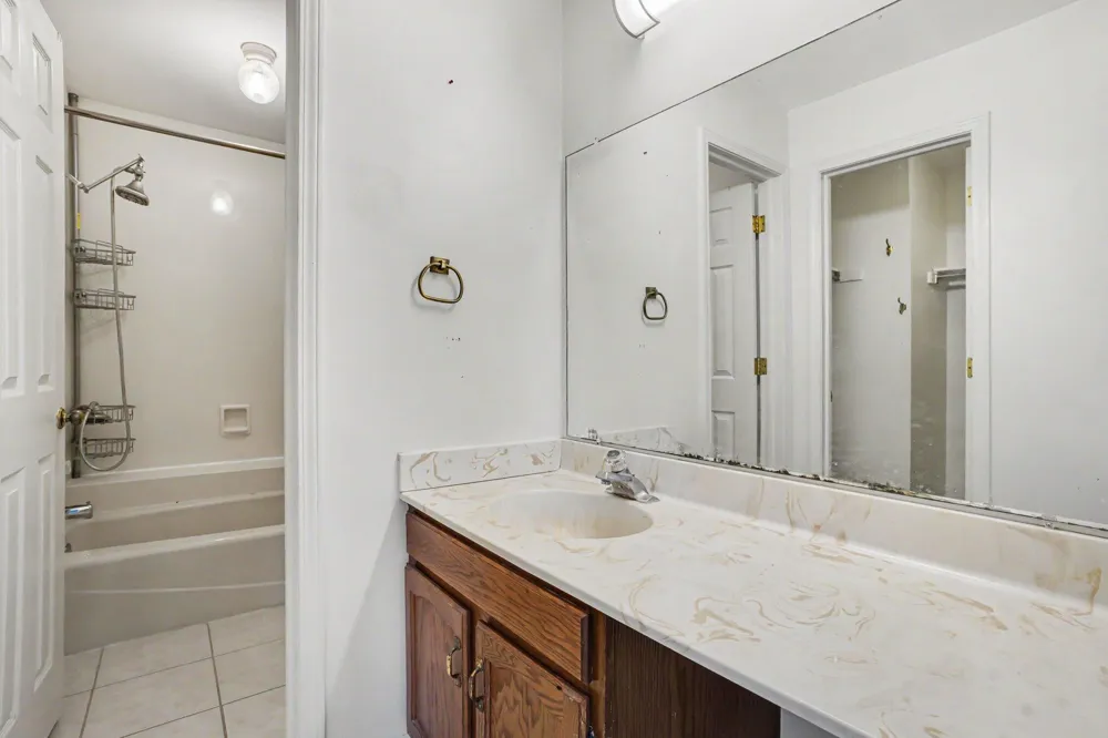 3754 Tartan Circle Portage City, MI 49024