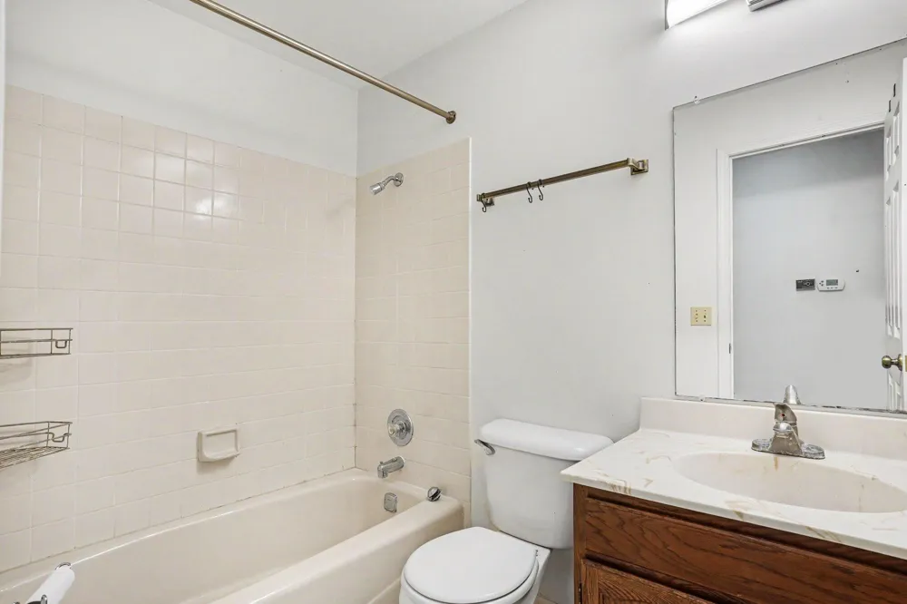 3754 Tartan Circle Portage City, MI 49024