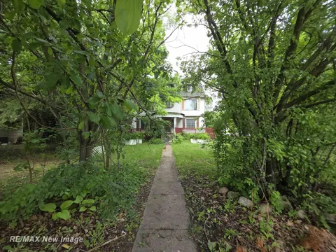 1331 S Jefferson Avenue