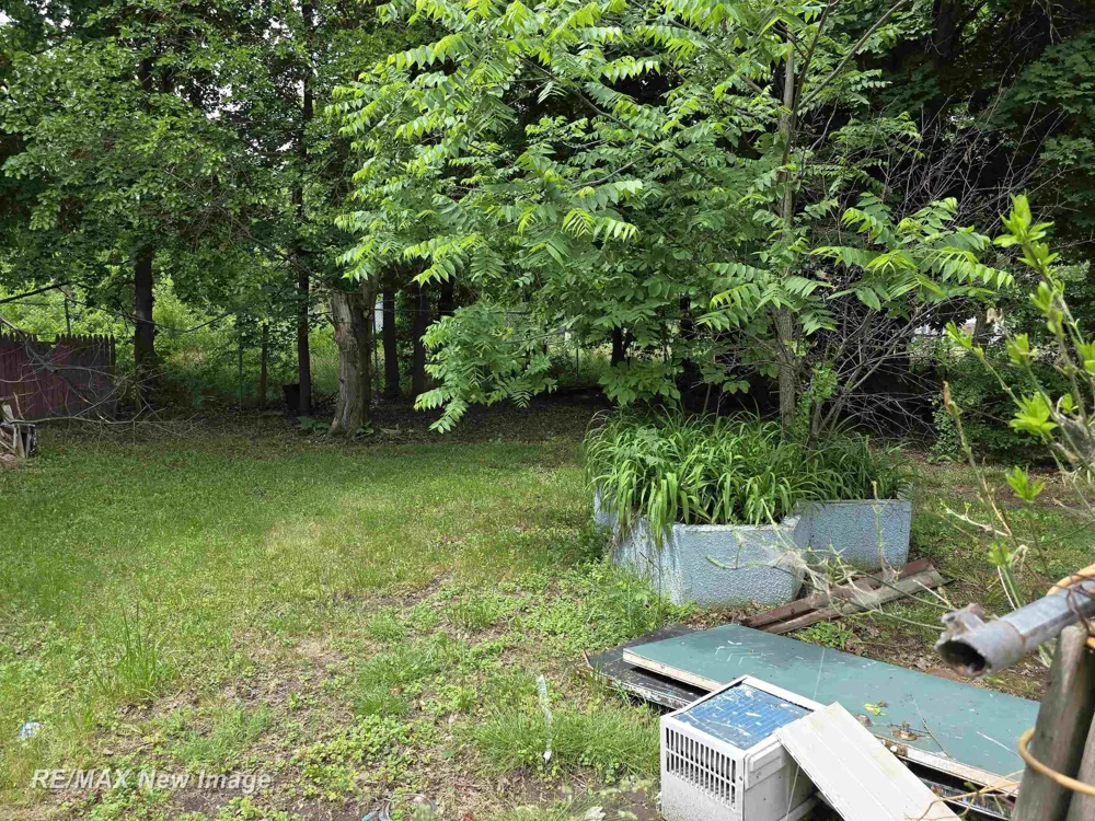 1331 S Jefferson Avenue Saginaw City, MI 48601